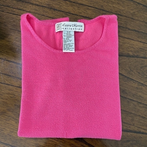 VINTAGE Laura Martin short sleeve pink sweater size S - Picture 2 of 8